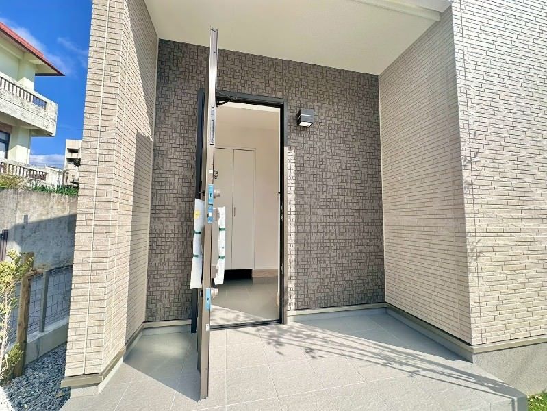 New 4LDK House for Sale in Okinawa City, Chibana - Thumbnail 4