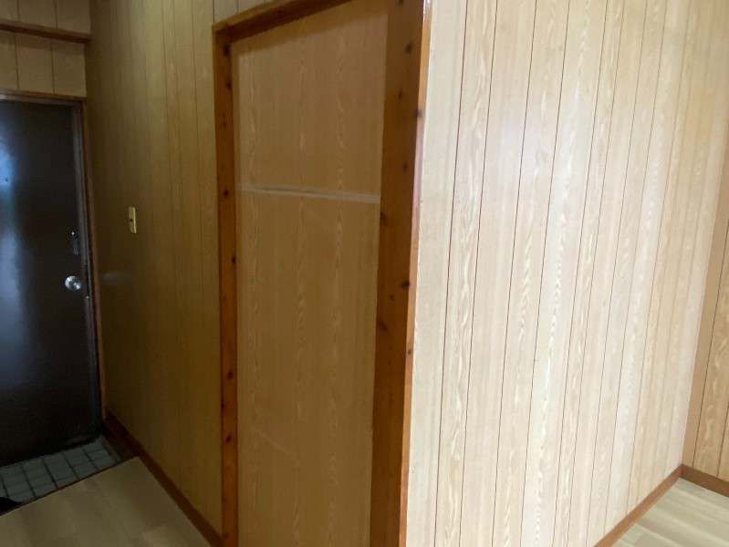 Tokumura Mansion 2LDK Rental Apartment in Ginowan, Okinawa - Thumbnail 3