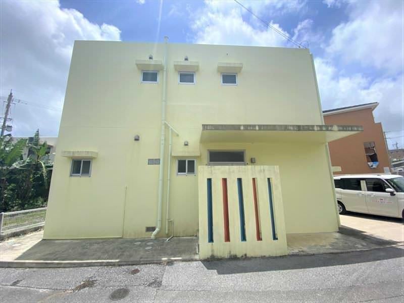 Tenanted 3LDK House for Sale in Okinawa City with 6.58% Yield - Thumbnail 2