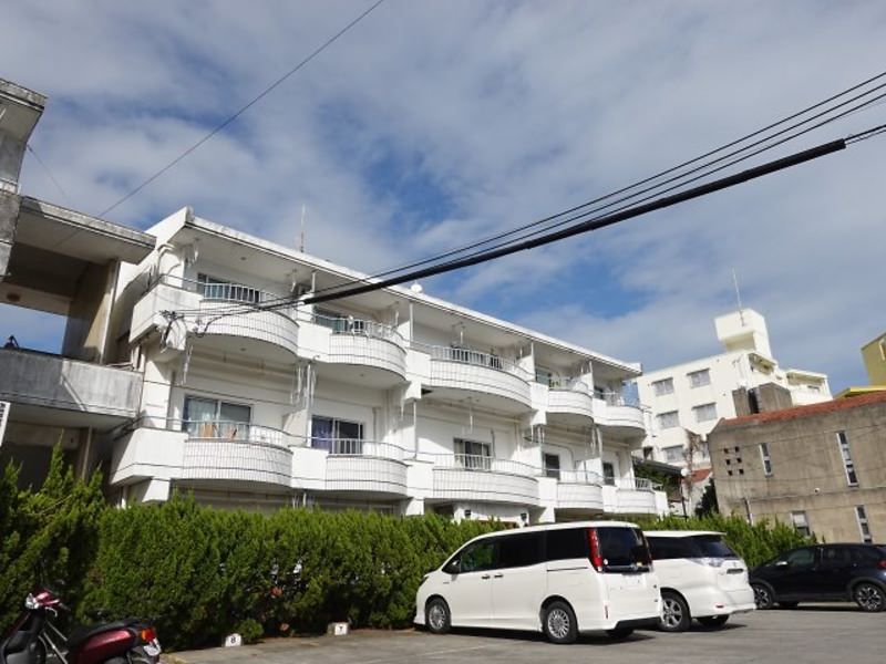 Reversible Maison 1K Apartment for Rent in Nakagusuku, Okinawa - Thumbnail 2