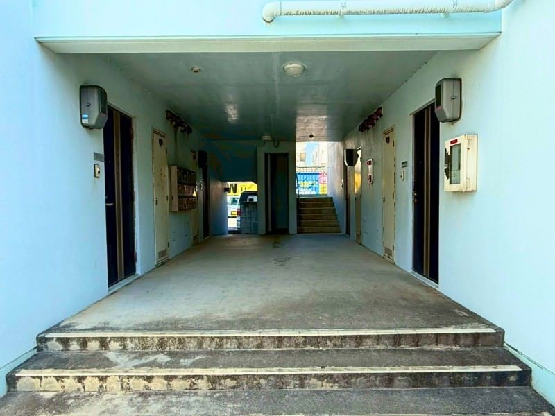 Modern 1LDK Rental Apartment in Chatan Mihama, Okinawa - Thumbnail 3