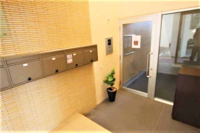 Minerva B Building 1K Apartment for Rent in Tomigusuku, Okinawa - Thumbnail 3