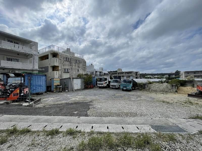 Land for Sale in Ueda, Tomigusuku City, Okinawa - 513 sqm - Thumbnail 4