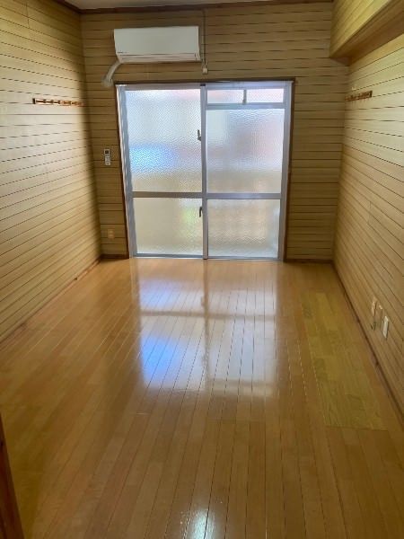 Miki House 1R Apartment for Rent in Ginowan, Okinawa - Thumbnail 2