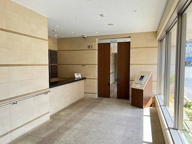 3LDK Apartment for Rent in Urasoe, Okinawa with Ocean View - Thumbnail 2