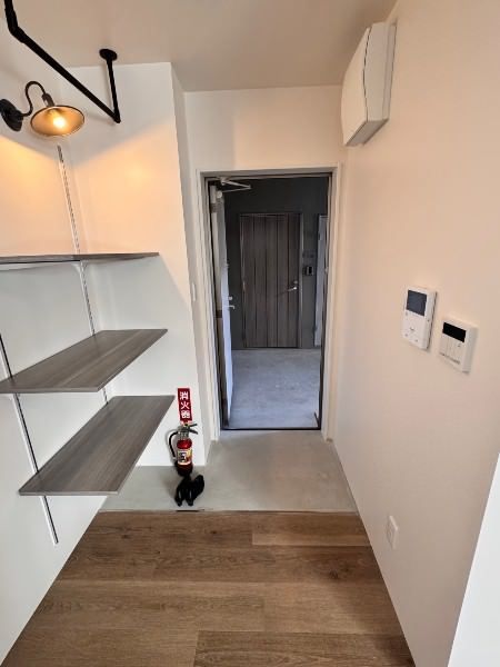New 2025 1LDK Apartment for Rent in Chatan, Okinawa - Thumbnail 3