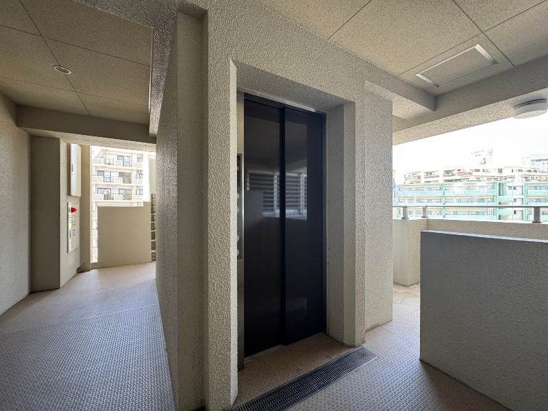 2LDK Apartment for Sale in Makishi, Naha, Okinawa - Thumbnail 2