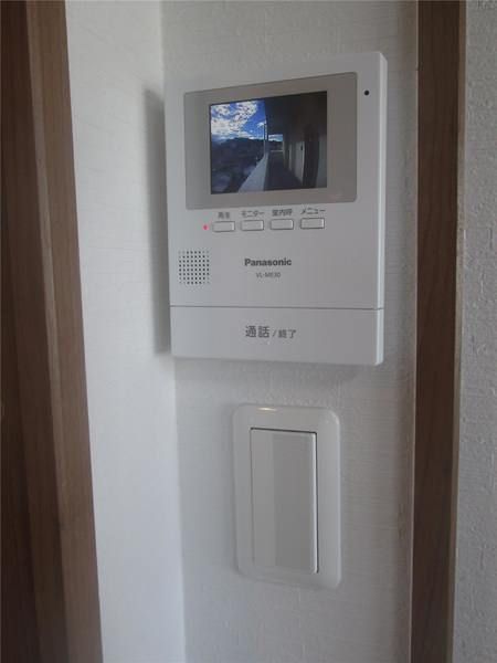 1DK Apartment for Rent in Naha, Okinawa near Onoyama Koen Station - Thumbnail 3