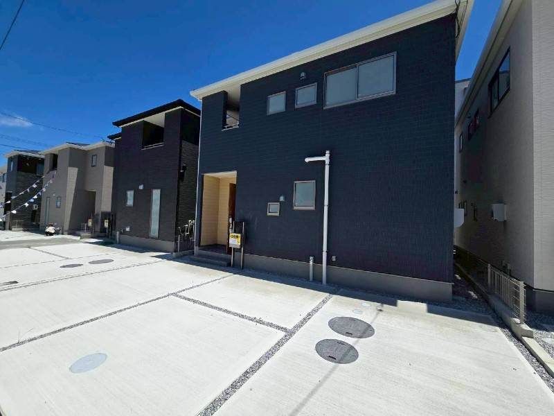 New 3LDK House for Sale in Maekawa, Uruma City, Okinawa - Thumbnail 3