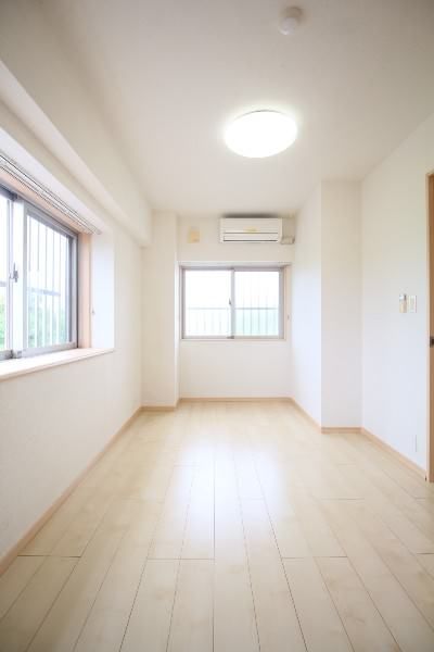 2LDK Apartment for Rent in Onna Village, Okinawa - 50.37 sqm - Thumbnail 4