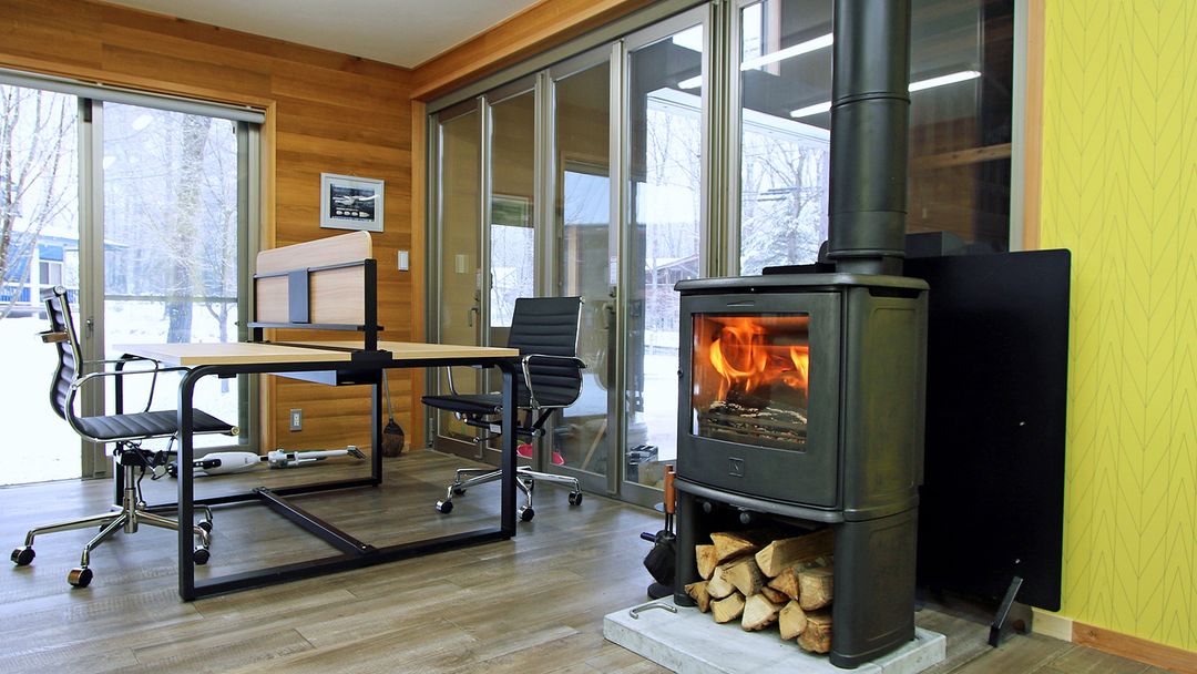 Piggies Coworking Workspace Rental in Tsumagoi, Gunma - Thumbnail 3