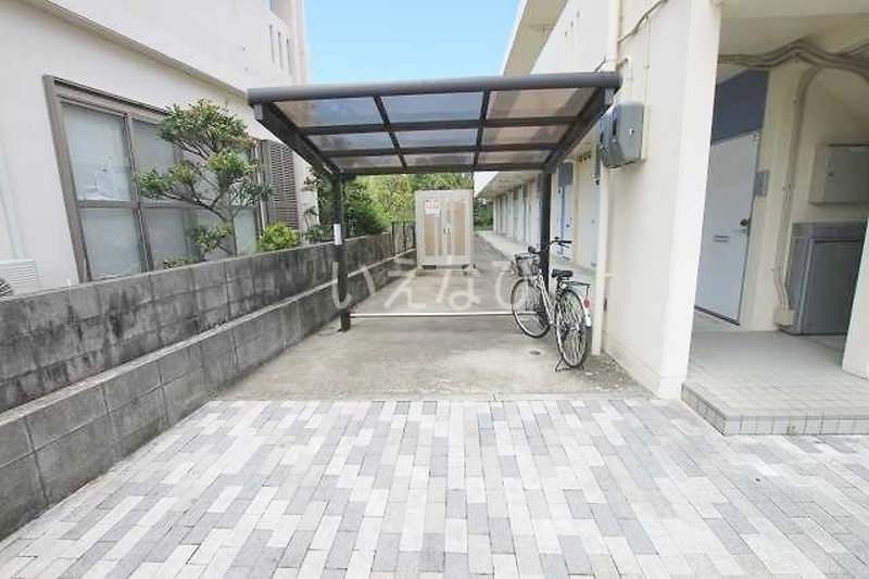 1K Apartment for Rent in Nishihara, Okinawa - Leo Palace Affinity - Thumbnail 3