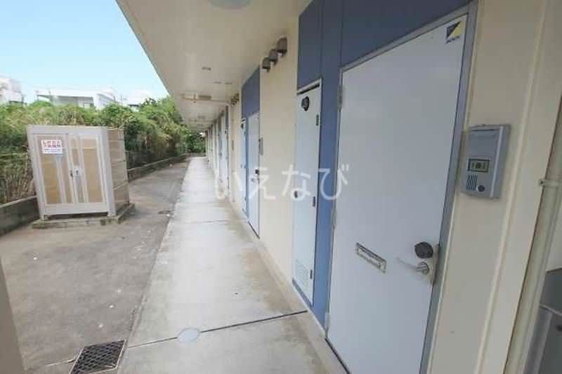 1K Apartment for Rent in Nishihara, Okinawa - Leo Palace Affinity - Thumbnail 4