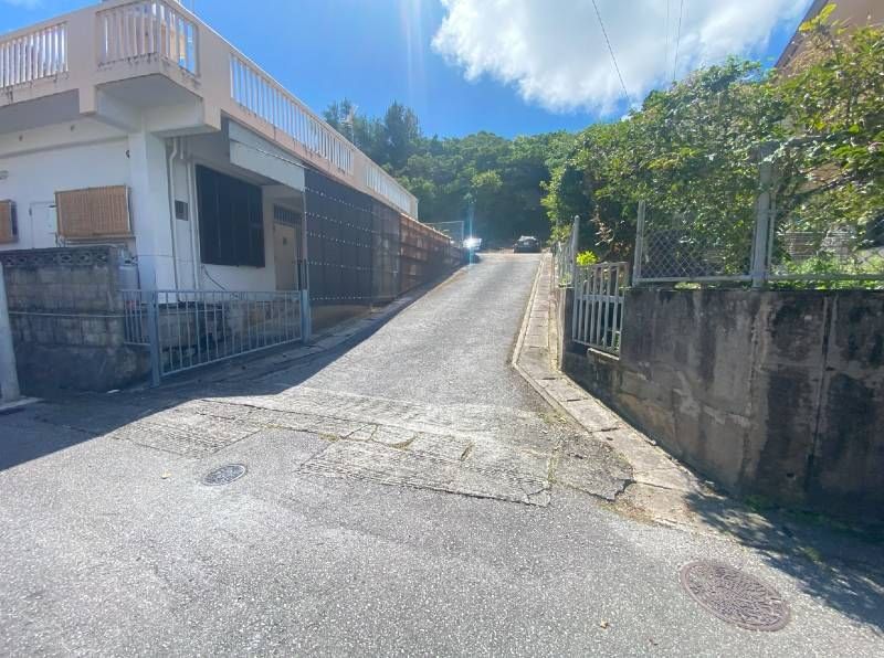 894.04 sqm Residential Land for Sale in Yonabaru, Okinawa - Thumbnail 3