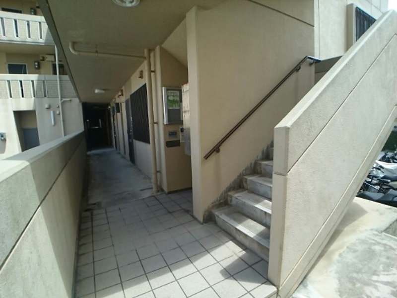 2DK Apartment for Rent in Urasoe City, Okinawa - Thumbnail 2