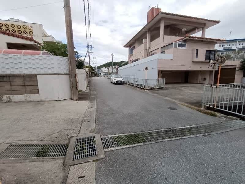 Land for Sale in Ueda, Tomigusuku City, Okinawa - 145.01 sqm - Thumbnail 3