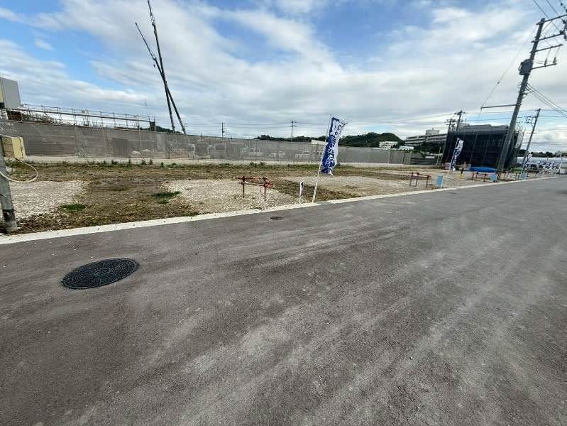 Land for Sale in Watashina, Tomigusuku City, Okinawa - Thumbnail 3