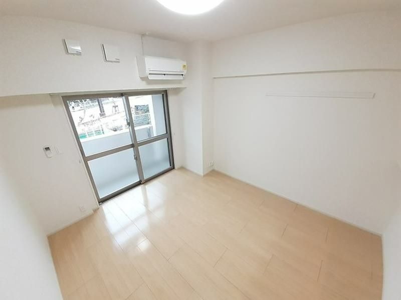 1K Apartment for Rent in Mekaru, Naha - 68,000 Yen - Thumbnail 4