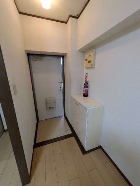 Castle Awase Unit 303 - 2LDK Apartment for Rent in Okinawa City - Thumbnail 4