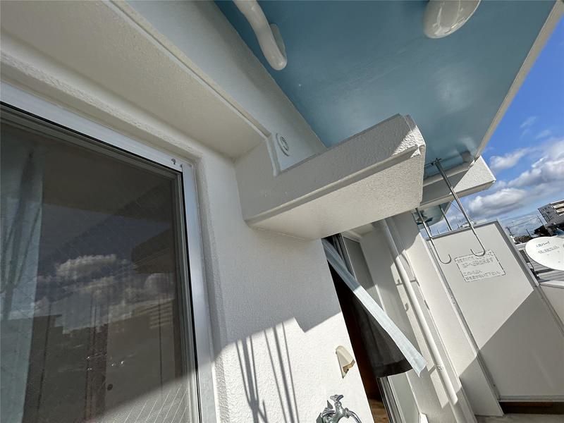 2DK Apartment for Rent in Tomigusuku Taira, Okinawa - Thumbnail 2