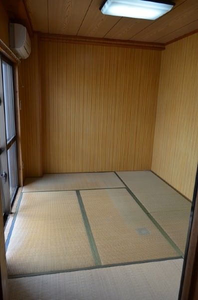 1K Apartment for Rent in Ginowan, Okinawa - 20.74 sqm - Thumbnail 4