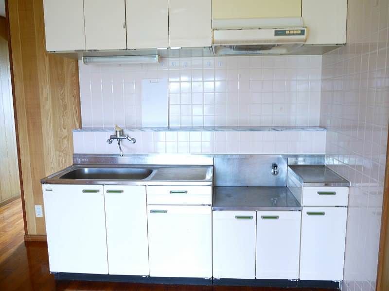 3LDK Apartment for Rent in Urasoe, Okinawa with Free Internet - Thumbnail 4