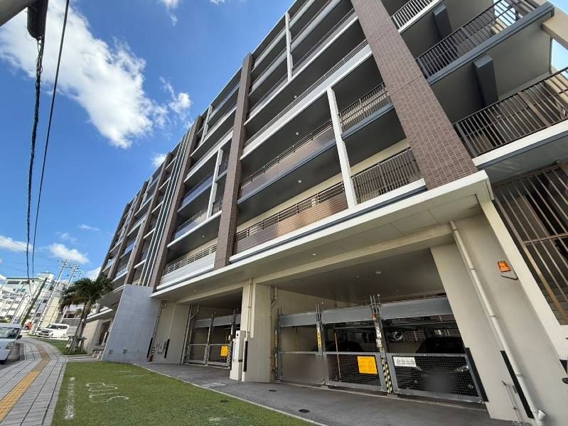 Wise Grace City Akamine 2LDK Apartment for Sale in Naha - Thumbnail 2