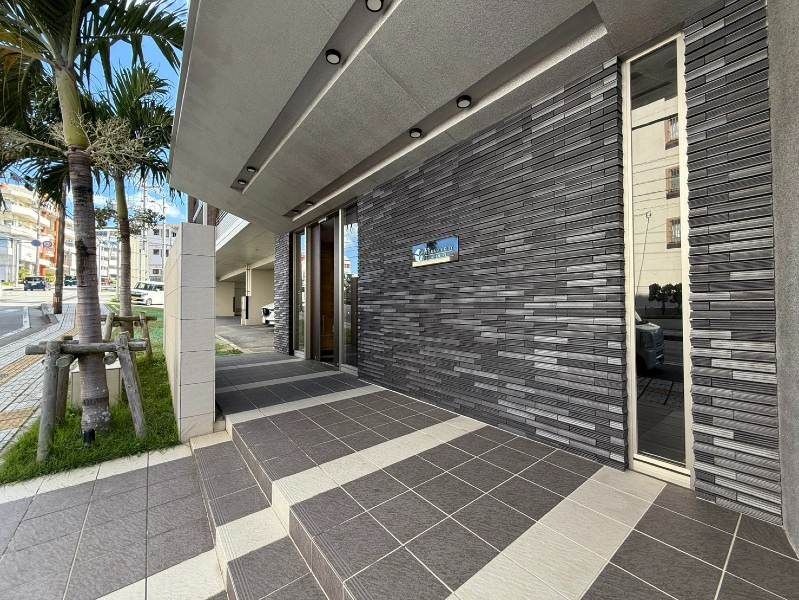 Wise Grace City Akamine 2LDK Apartment for Sale in Naha - Thumbnail 3