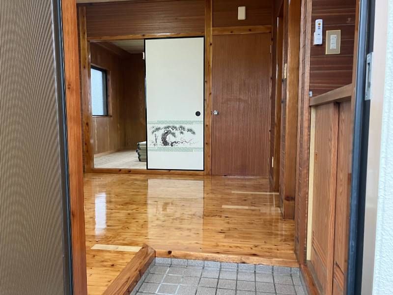 Garden House 2DK Apartment for Rent in Urasoe, Okinawa - Thumbnail 4