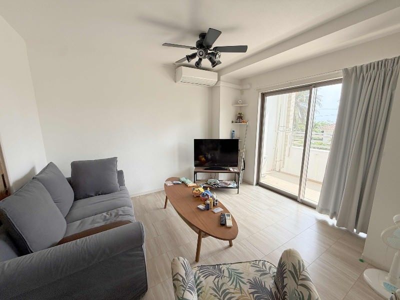 2LDK Apartment for Sale in Ishigaki, Okinawa - 71m² - Thumbnail 2