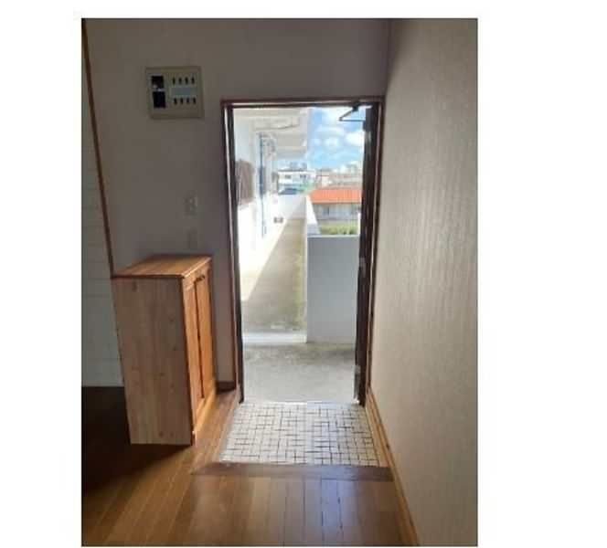 1LDK Apartment for Rent in Urasoe City, Okinawa | 49.5 sqm - Thumbnail 4