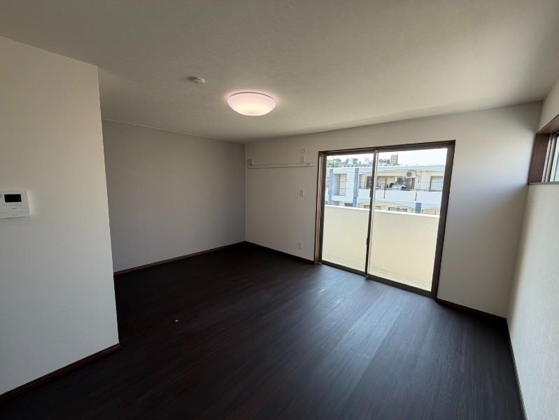 New 2026 1K Apartment for Rent in Tomigusuku, Okinawa - Thumbnail 4