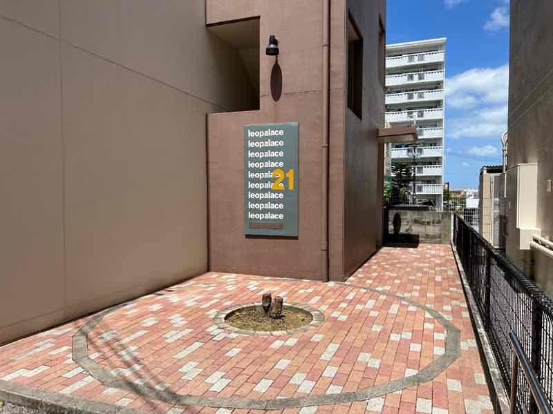 Leopalace Casar Grande 1K Apartment for Rent in Naha, Okinawa - Thumbnail 2