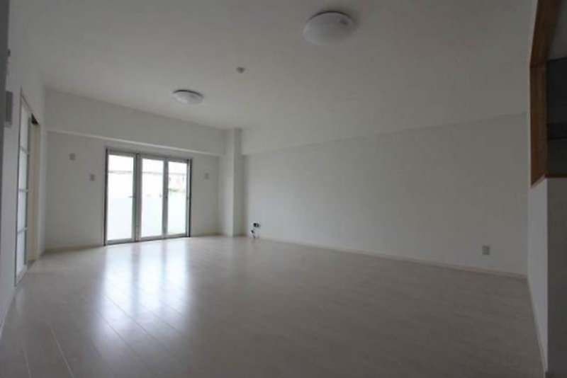 La Corine Deux H 2LDK Designer Apartment for Rent in Naha, Okinawa - Thumbnail 4