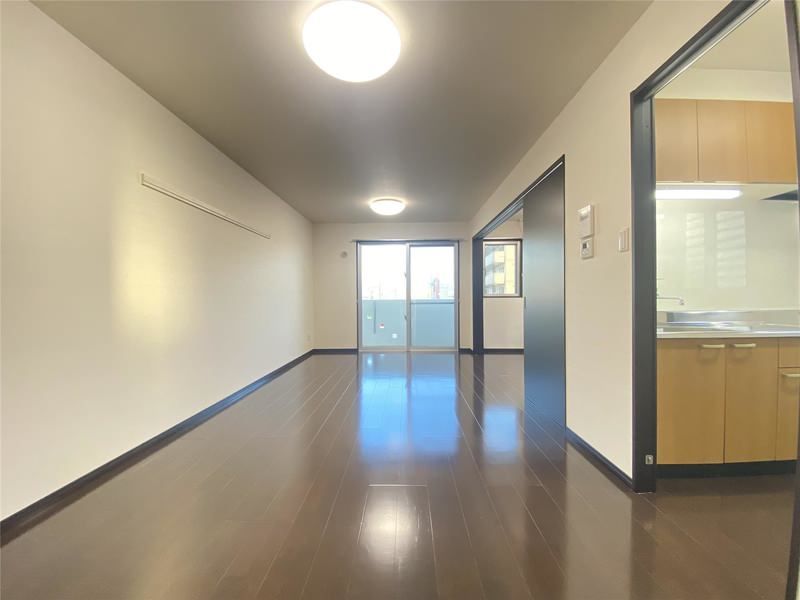 Carol Garden 1LDK Apartment for Rent in Uruma City, Okinawa - Thumbnail 2