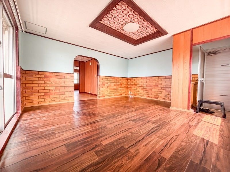 2LDK Apartment for Rent in Yomitan, Okinawa - 61 sqm - Thumbnail 3