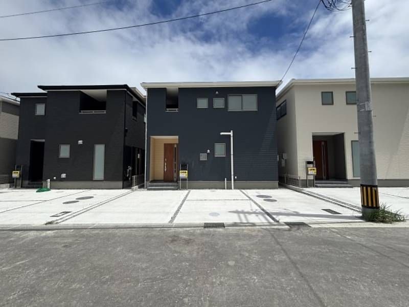 New 3LDK Detached House for Sale in Uruma, Okinawa - Thumbnail 3