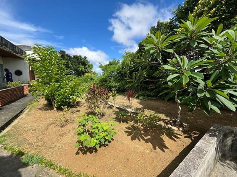 5LDK Ocean View House for Sale in Uruma City, Okinawa - Thumbnail 3
