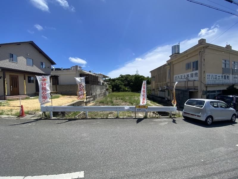 Land for Sale in Yaeze, Okinawa - 570 sqm Plot with Build Permission - Thumbnail 4