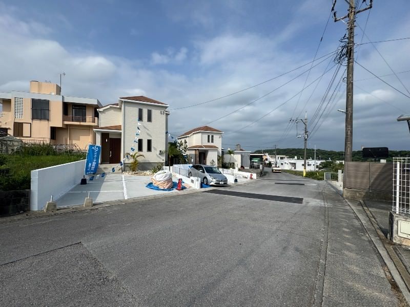 New 4LDK House for Sale in Yaese Town, Okinawa - Thumbnail 3