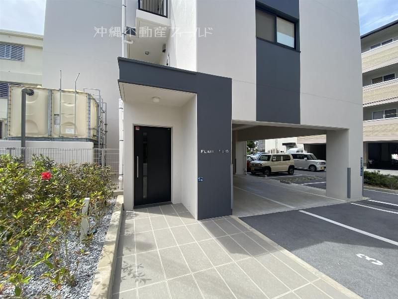 Modern 1LDK Apartment for Rent in Naha, Okinawa - Pet Friendly - Thumbnail 2