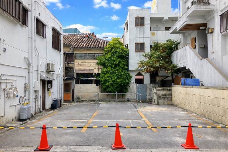 New Asato Tenant Building Commercial Space for Rent in Naha - Thumbnail 2