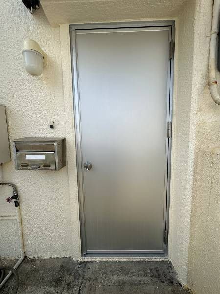 3DK Apartment for Rent in Mizugama, Kadena Town, Okinawa - Thumbnail 2