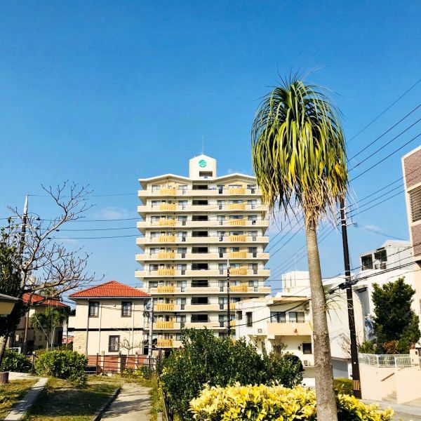 Ocean View 2LDK Apartment in Naha's New City Center - Thumbnail 3
