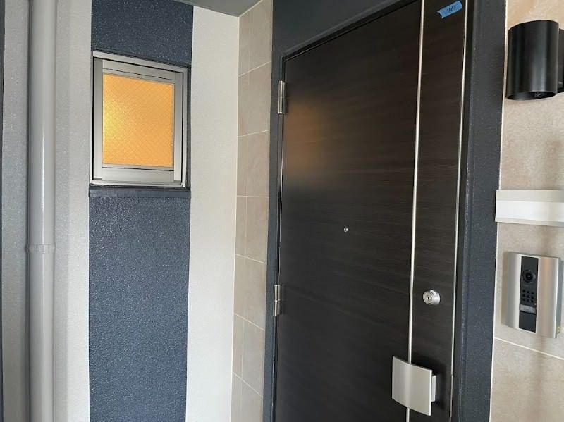 Modern 1LDK Apartment for Rent in Naha City Center, Okinawa - Thumbnail 3