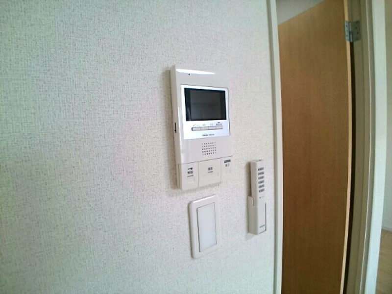 1K Apartment for Rent in Itoman, Okinawa - Thumbnail 3