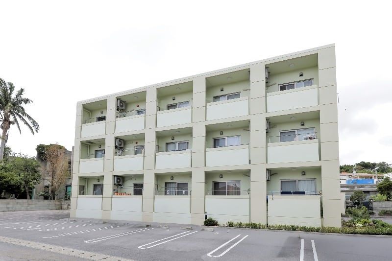 1K Apartment for Rent in Ginowan, Okinawa - Happy Square - Thumbnail 2