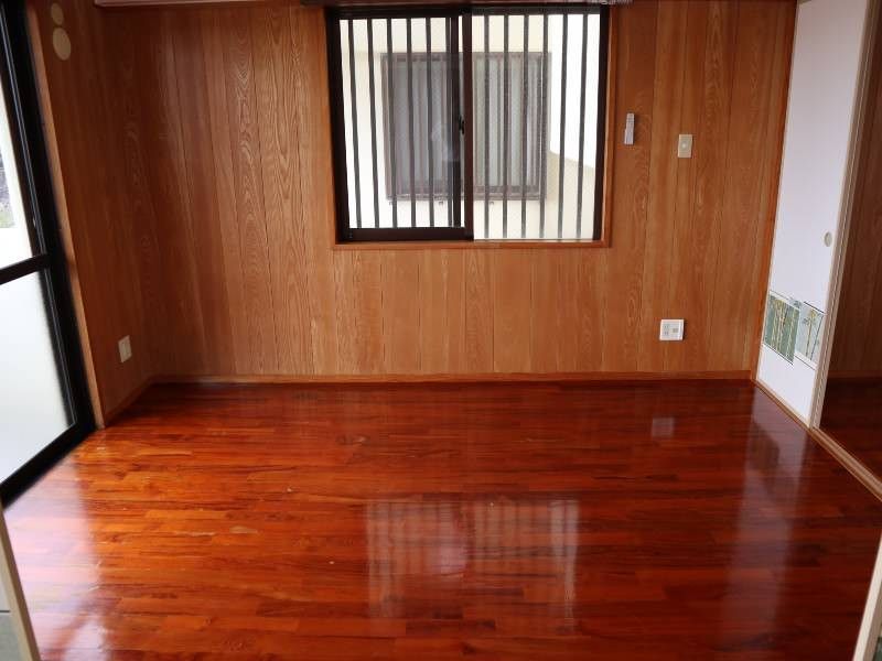2DK Apartment for Rent in Hiyagon, Okinawa City - Thumbnail 2