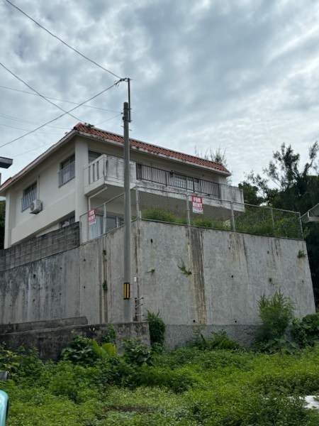 Ocean View 3LDK House for Sale in Yomitan Village, Okinawa - Thumbnail 3