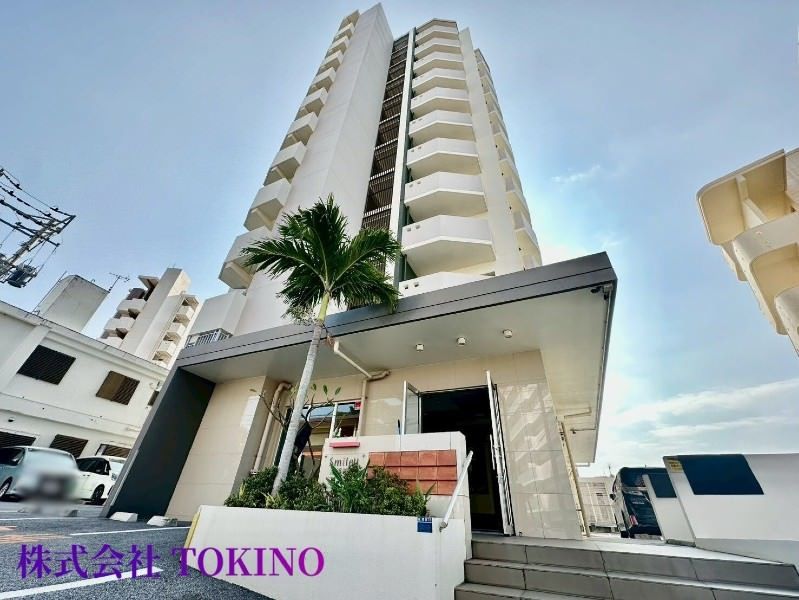 Ocean View 3LDK Apartment for Sale in Urasoe, Okinawa - Thumbnail 3